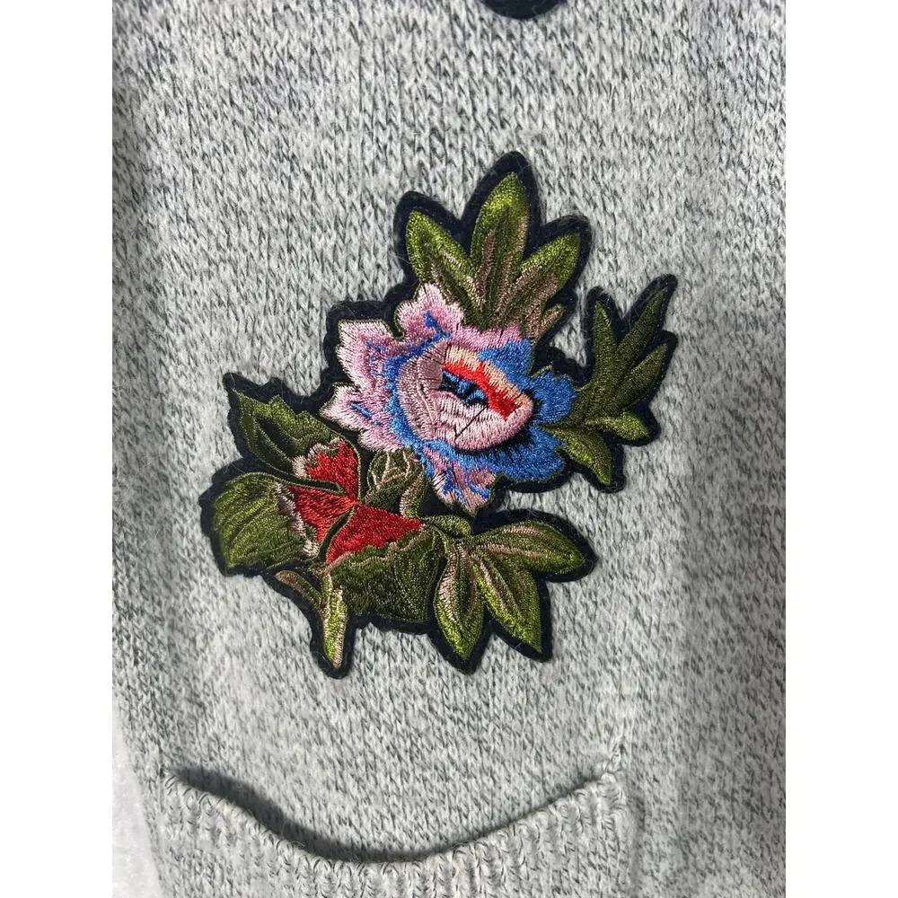 Hail3y:23 Cardigan Sweater Medium PETITE Gray Hooded Applique Embroidered Pocket - Picture 6 of 15